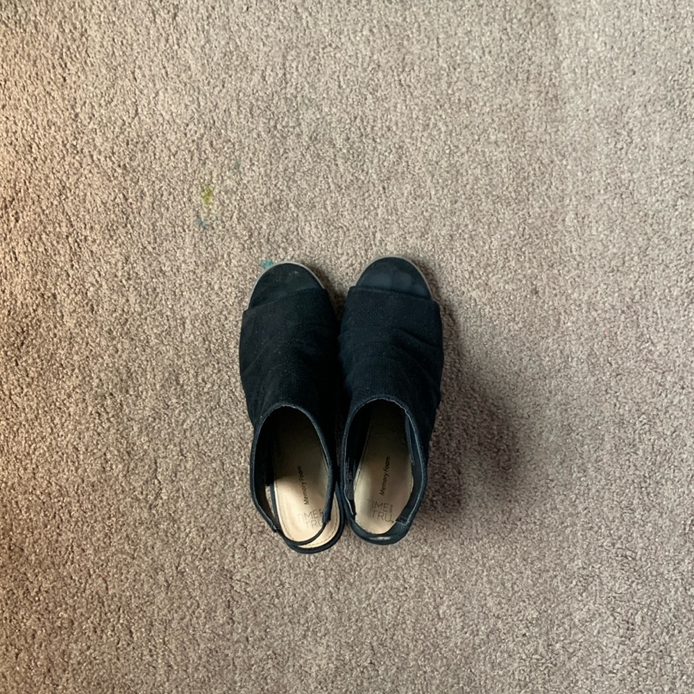 Black Summer Heels
